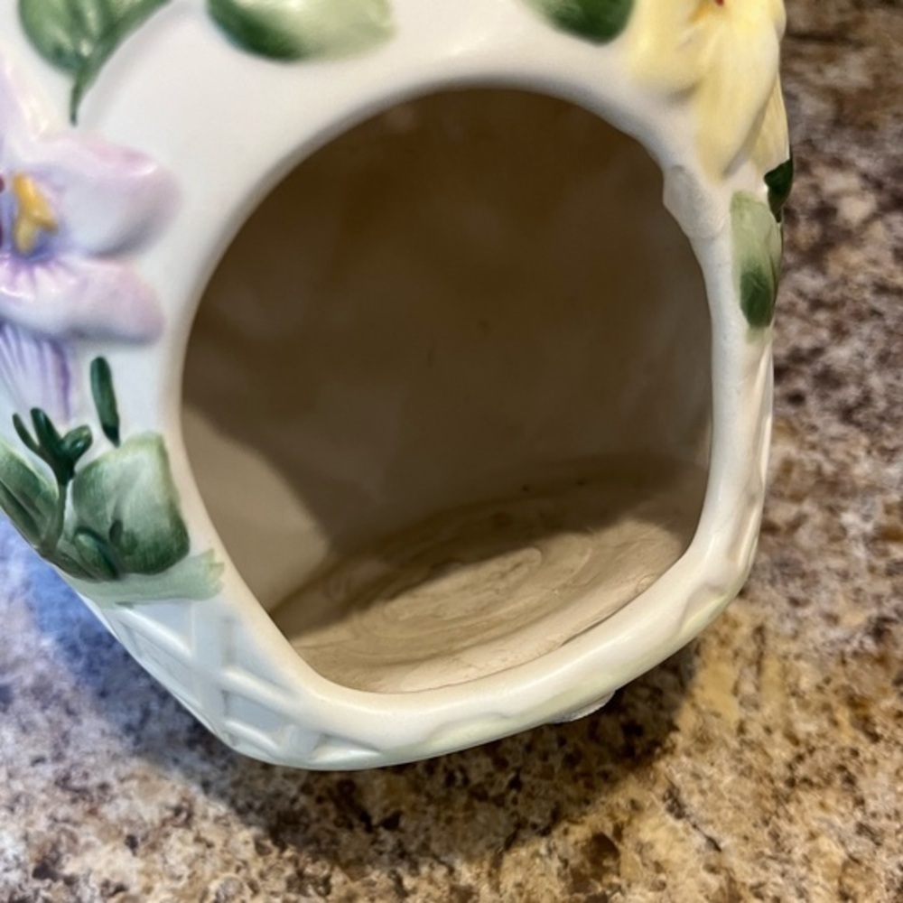 Yankee Candle Floral Trailing Flowers and Hummingbird Wax Tart Warmer - Picture 10 of 11